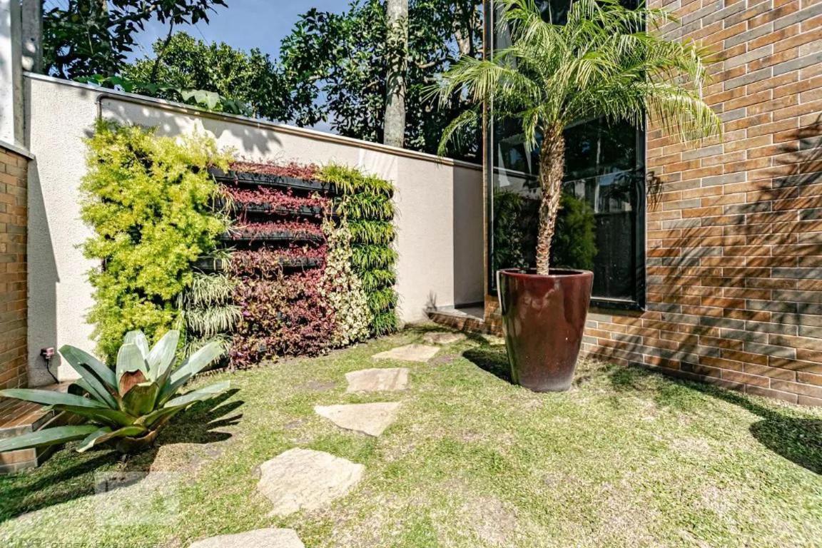 17- Studio Perfeito Para Casal! Curitiba Bagian luar foto